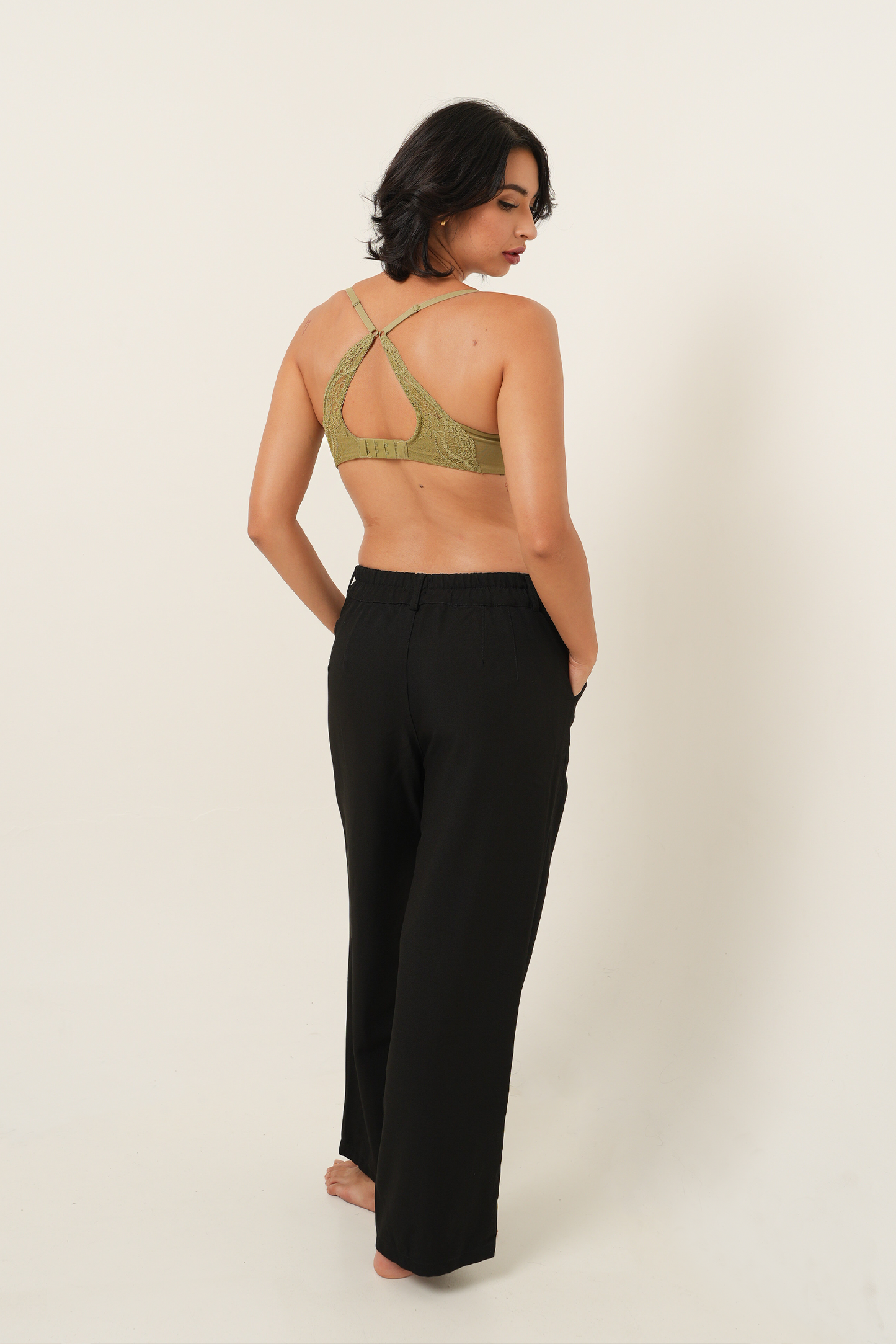 Bra Kaos Kawat Demi dengan Modal Viscose Tea - Herbal Kering