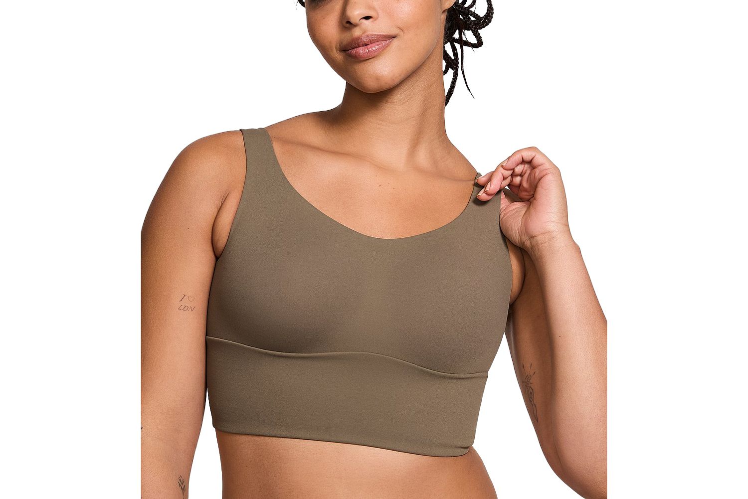 Can you wear a sports bra every day instead of a minimizer bra?