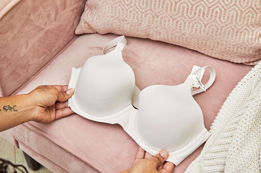 Choosing the Best Bra for Large Breasts: Say Goodbye to Discomfort
