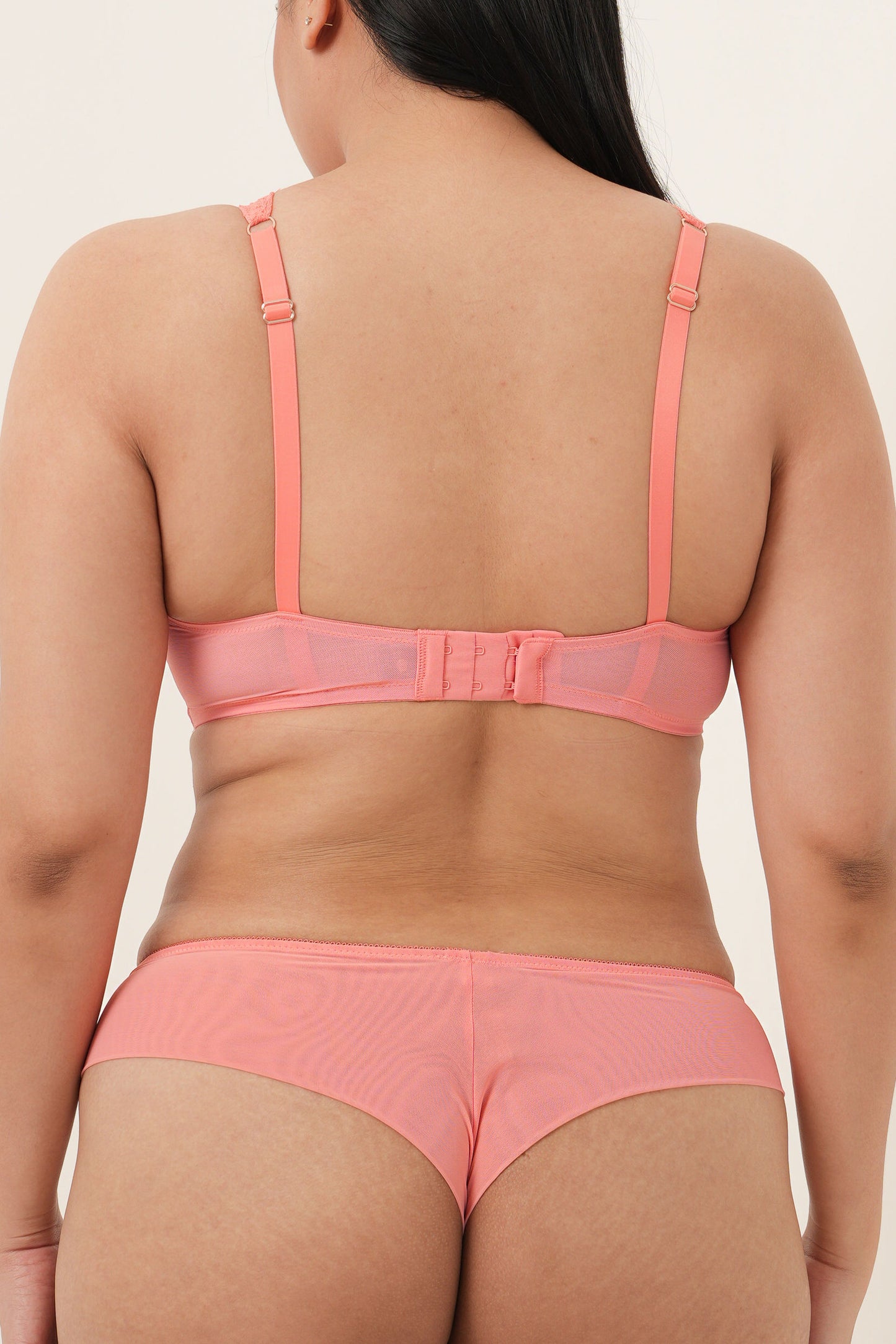 Bra Tanpa Kawat Seksi Bergaris Panjang dengan Renda Bulu Mata - Shell Pink