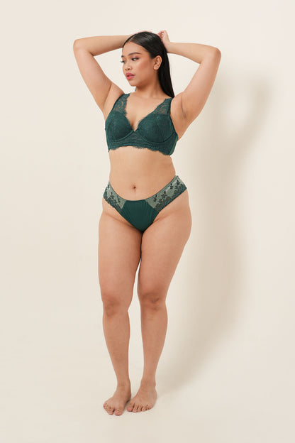 Bra Tanpa Kawat Bergaris Panjang Seksi dengan Renda Bulu Mata - June Bug