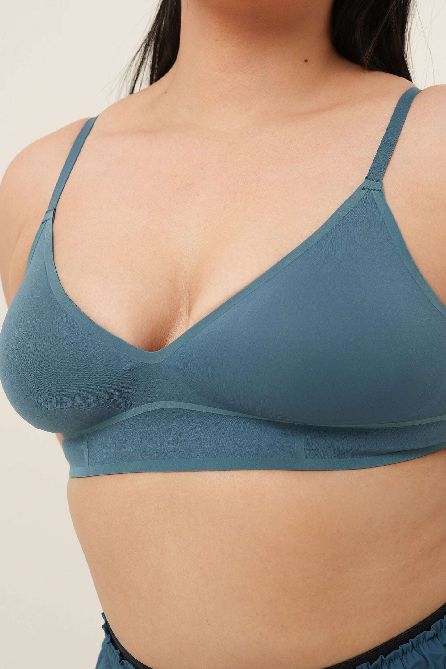 Bralette Tanpa Kawat Sculpting Perfect Fit - Mallard Blue